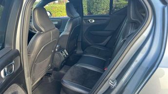 Volvo XC40 2.0 D4 [190] First Edition 5dr AWD Geartronic