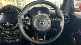 MINI Hatchback 2.0 John Cooper Works 3dr Auto [Nav Pack]