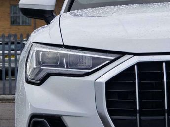 Audi Q3 35 TFSI S Line 5dr S Tronic