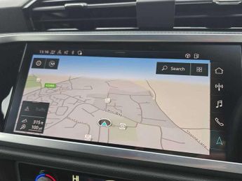 Audi Q3 35 TFSI S Line 5dr S Tronic