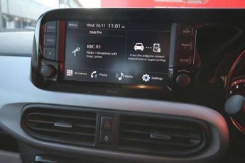 Hyundai i10 1.0 MPi Premium 5dr Auto