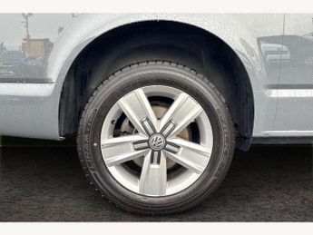 Volkswagen Transporter 2.0 TDI 150 Highline Kombi Van DSG