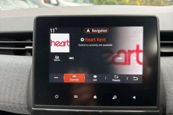 Renault Clio 1.6 E-TECH full hybrid 145 Techno 5dr Auto