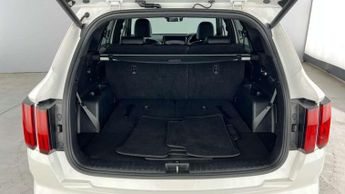 Kia Sorento 1.6 T-GDi HEV 4 5dr Auto