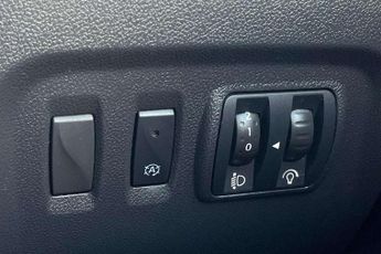 Renault Captur 1.2 TCE 120  Dynamique Nav 5dr EDC