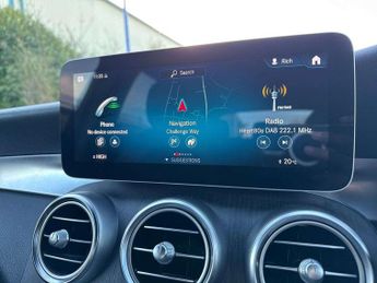 Mercedes-Benz GLC GLC 300 4Matic AMG Line 5dr 9G-Tronic