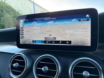 Mercedes-Benz GLC GLC 300 4Matic AMG Line 5dr 9G-Tronic