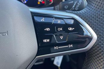 Volkswagen T-Roc 1.5 TSI R-Line 5dr DSG