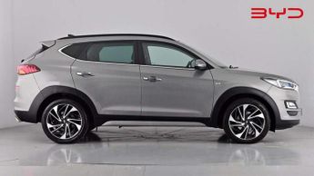Hyundai Tucson 2.0 CRDi 48V MHD Premium SE 5dr 4WD DCT