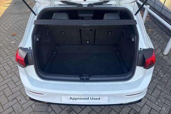 Volkswagen Golf 1.5 eTSI 150 R-Line 5dr DSG