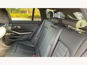 BMW 3 Series Touring 320d xDrive MHT M Sport 5dr Step Auto