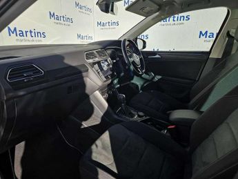 Volkswagen Tiguan 2.0 TDi 150 4Motion SEL 5dr DSG