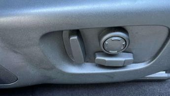 Land Rover Range Rover Velar 2.0 D200 R-Dynamic SE 5dr Auto