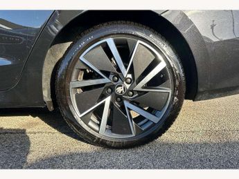 Skoda Octavia Estate 2.0 TDI 150 Sportline 5dr DSG