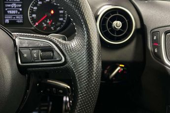 Audi A1 1.6 TDI Black Edition Nav 5dr S Tronic