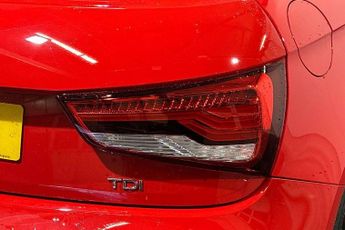 Audi A1 1.6 TDI Black Edition Nav 5dr S Tronic