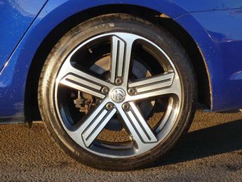 Volkswagen Golf Estate 2.0 TSI 300 R 5dr 4MOTION DSG