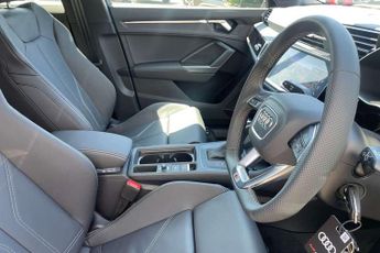 Audi Q3 35 TFSI Black Edition 5dr S Tronic [20" Alloy]