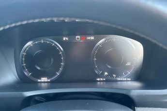 Volvo XC90 2.0 B5D [235] R DESIGN 5dr AWD Geartronic