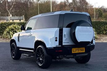 Land Rover Defender 3.0 D300 X-Dynamic HSE 90 3dr Auto [6 seat]