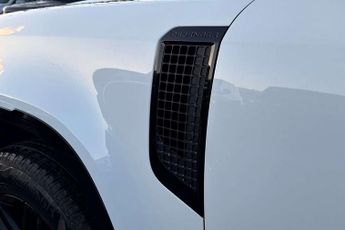 Land Rover Defender 3.0 D300 X-Dynamic HSE 90 3dr Auto [6 seat]