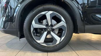 Nissan Qashqai 1.3 DiG-T MH 158 N-Connecta 5dr Xtronic