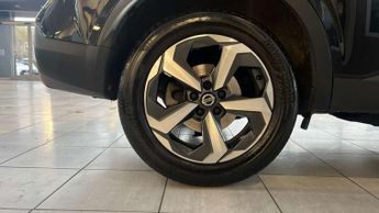 Nissan Qashqai 1.3 DiG-T MH 158 N-Connecta 5dr Xtronic