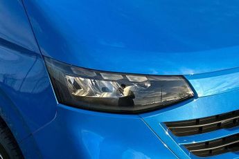 Volkswagen Transporter 2.0 TDI 150 Commerce Plus Van 4MOTION Auto