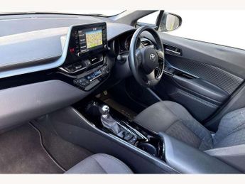 Toyota C-HR 1.8 Hybrid Design 5dr CVT