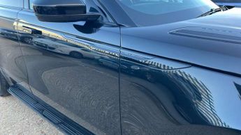 Land Rover Range Rover Velar 2.0 D200 Edition 5dr Auto