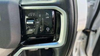 Land Rover Discovery Sport 2.0 D200 R-Dynamic HSE 5dr Auto