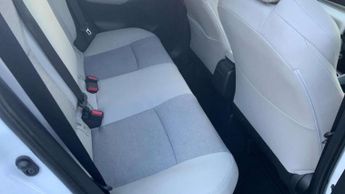 Toyota Yaris 1.5 Hybrid Excel 5dr CVT