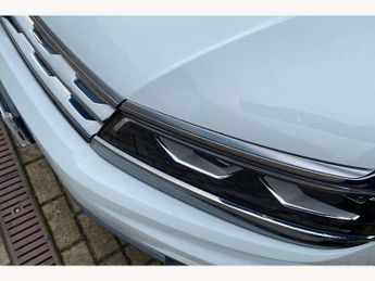 Volkswagen Tiguan 2.0 TDi 150 SEL 5dr DSG