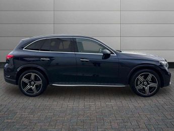 Mercedes-Benz GLC GLC 300 4Matic AMG Line Premium 5dr 9G-Tronic