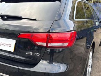 Audi A4 Avant 35 TDI Sport 5dr S Tronic