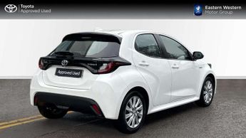 Toyota Yaris 1.5 Hybrid Icon 5dr CVT