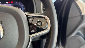 Volvo XC90 2.0 B5D [235] Plus Dark 5dr AWD Geartronic