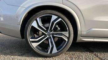 Volvo XC90 2.0 B5P [250] Ultra Dark 5dr AWD Geartronic
