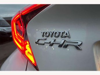 Toyota C-HR 1.8 Hybrid Dynamic 5dr CVT