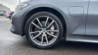BMW 3 Series Touring 330e Sport Pro 5dr Step Auto