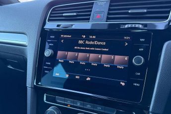 Volkswagen Golf 1.5 TSI EVO 150 R-Line 5dr DSG