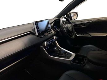 Toyota RAV4 2.5 VVT-i Hybrid Dynamic 5dr CVT 2WD