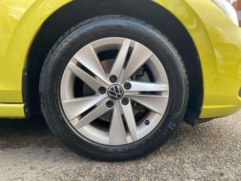 Volkswagen Golf 1.5 eTSI 150 Life 5dr DSG