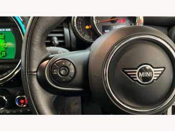 MINI Hatchback 5dr 1.5 Cooper Classic II 5dr Auto
