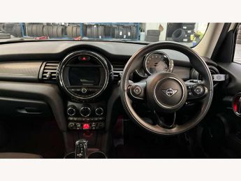 MINI Hatchback 5dr 1.5 Cooper Classic II 5dr Auto