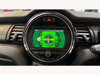 MINI Hatchback 5dr 1.5 Cooper Classic II 5dr Auto