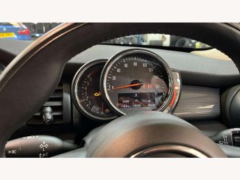 MINI Hatchback 5dr 1.5 Cooper Classic II 5dr Auto