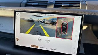 Land Rover Defender 3.0 D300 Hard Top HSE Auto