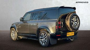 Land Rover Defender 3.0 D300 Hard Top HSE Auto