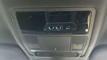 Land Rover Defender 3.0 D300 Hard Top HSE Auto